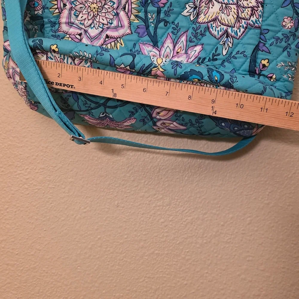$99 NEW Vera Bradley Peacock Garden Medium Zip Top Tote Quilted Floral Bag